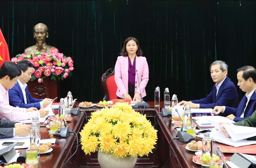 Phó Bí thư Thường trực Thành ủy Hà Nội Nguyễn Thị Tuyến phát biểu tại buổi làm việc