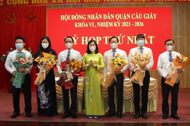 Hà Nội: Bầu lãnh đạo chủ chốt quận Cầu Giấy, Long Biên