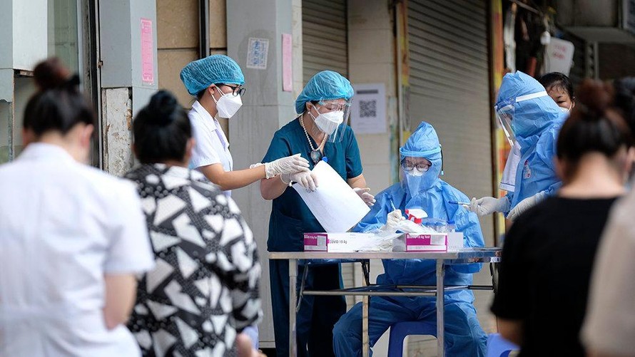 Hà Nội thêm 1 ca dương tính SARS-CoV-2, liên quan Bệnh viện Việt Đức