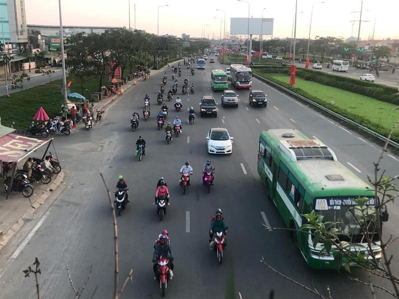 Nhiều tuyến đường cửa ngõ vào Sài Gòn thông thoáng sau tết