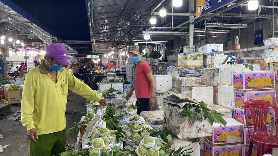 Tiểu thương kinh doanh tại chợ Bình Điền