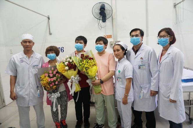 Bệnh nhân Trung Quốc được chữa khỏi Covid-19 gửi thư mời BS Chợ Rẫy thăm Vũ Hán