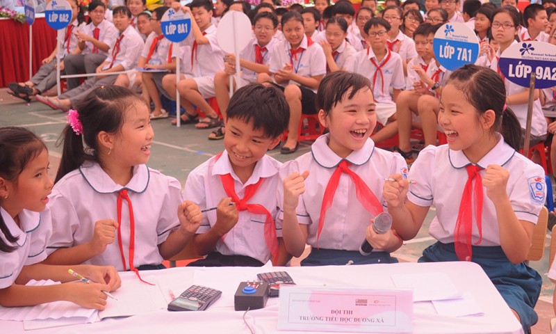 Học sinh hào hứng với cuộc thi toán trực tuyến ViOlympic