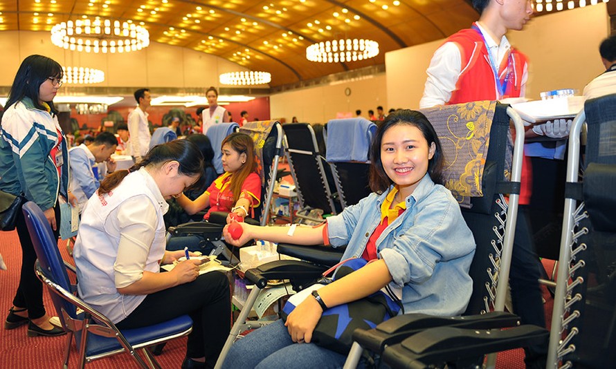 Trong nửa nhiệm kỳ qua, các cấp Hội đã vận động thanh niên tình nguyện hiến hơn 1,5 triệu đơn vị máu. Ảnh minh hoạ