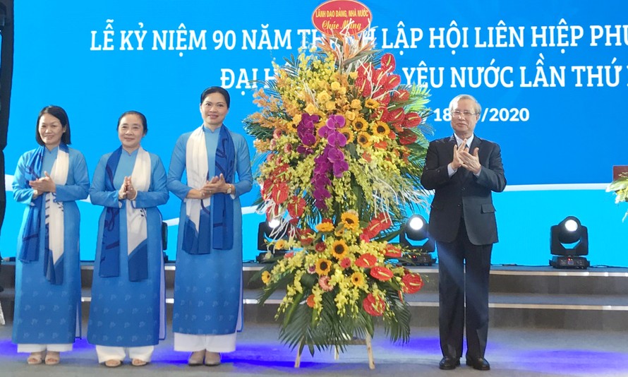 Kỷ niệm 90 năm thành lập Hội LHPN Việt Nam và đại hội thi đua yêu nước