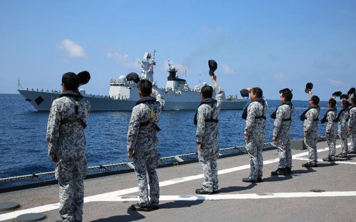 Vì sao Mỹ không cử tàu chiến đến diễu binh tại Trung Quốc?