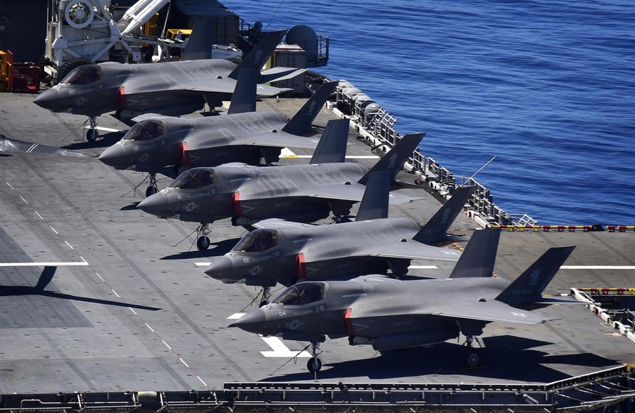 Mỹ thay đổi chiến thuật: Ưu tiên tàu sân bay hạng nhẹ