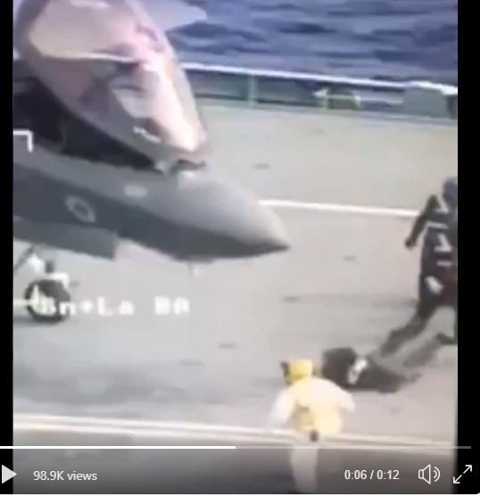 Cú ngã sấp mặt của phi công F-35