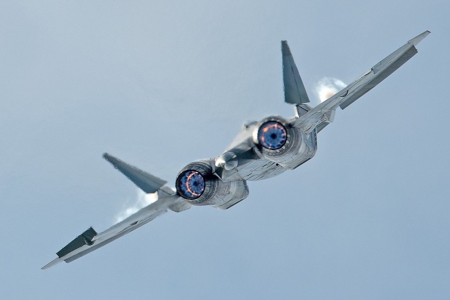 Tiêm kích Su-57
