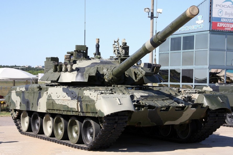 Xe tăng chiến đấu chủ lực T-80U do Nga chế tạo