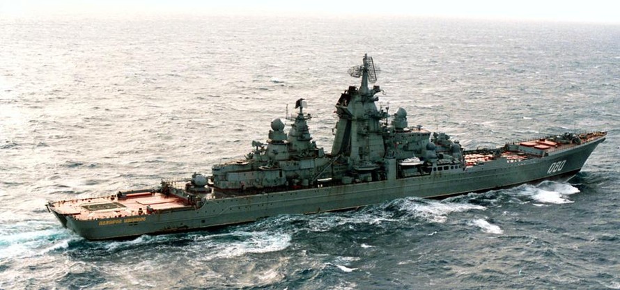 Tàu chiến mạnh nhất của Hải quân Nga, tuần dương hạm Đô đốc Nakhimov, thời điểm chưa hiện đại hóa