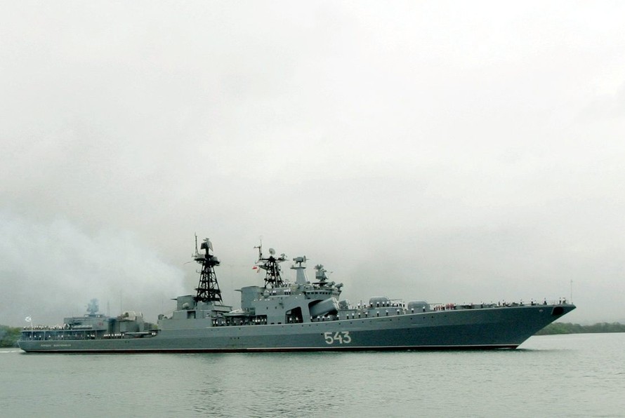 Tàu Đô đốc Shaposhnikov của hải quân Nga