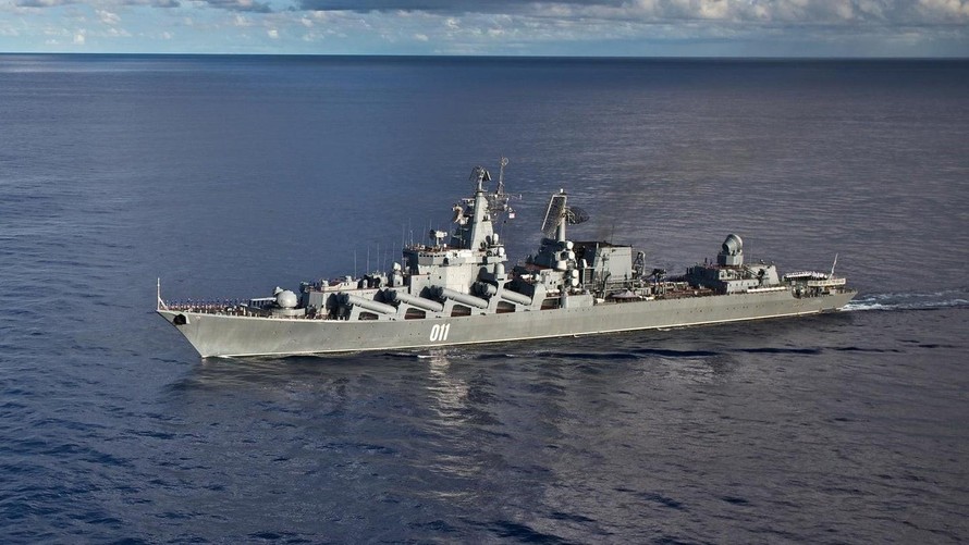 Tàu tuần dương lớp Slava mang tên Varyag