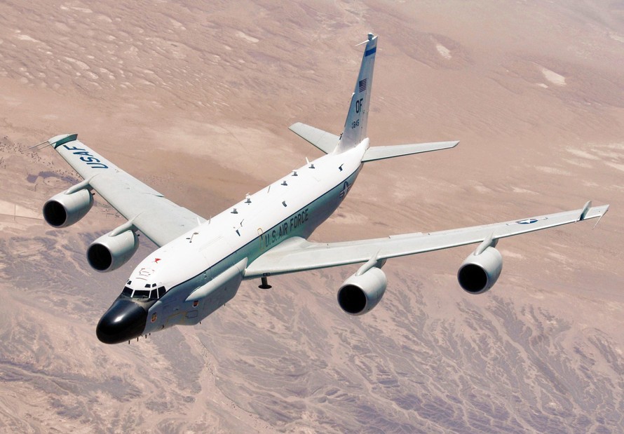 Máy bay trinh sát RC-135 Rivet Joint của Không quân Mỹ