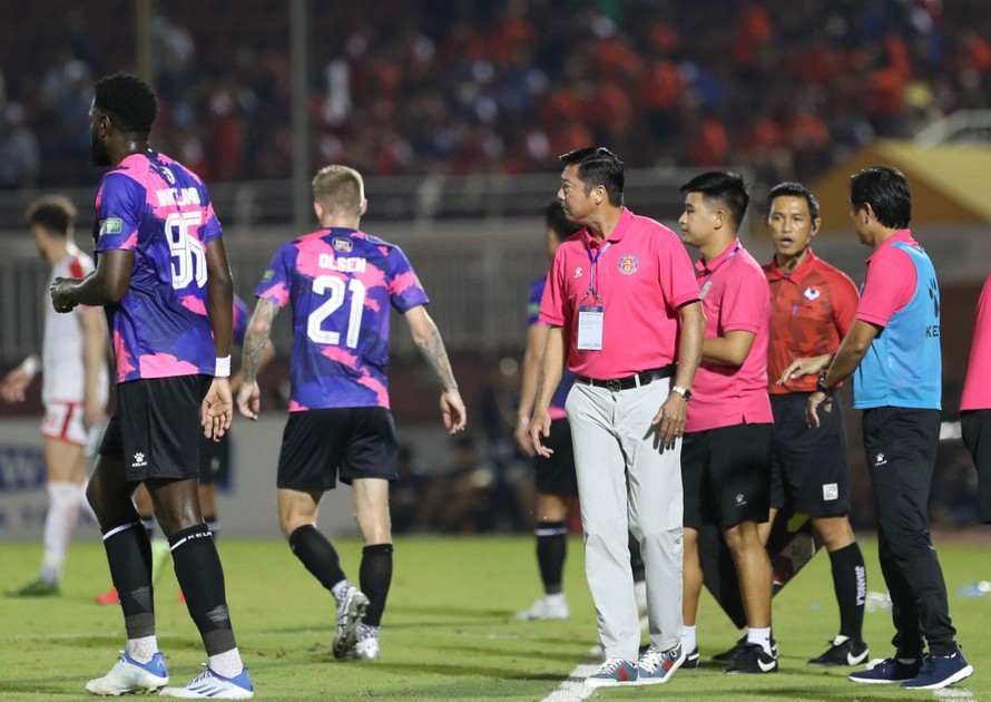 GĐKT Lê Huỳnh Đức rút lui khỏi Sài Gòn FC