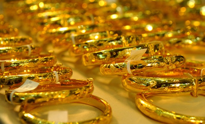 Giá vàng nhảy vọt, vượt 36 triệu đồng/lượng