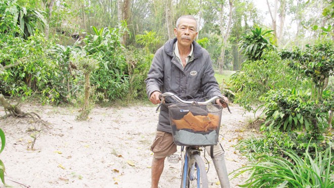 Ông Đỗ Thắng không có người thân, gắn đời mình với chiếc xe đạp