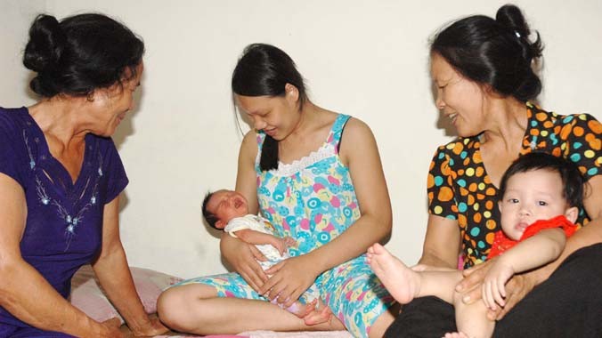 Niềm vui đón thêm thành viên mới của gia đình anh Phan Văn Định - chị Đặng Thị Chung