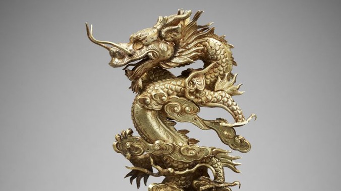 Tượng rồng vàng nguyên khối năm Thiệu Trị 2 1842, một trong số cổ vật trưng bày tại Pháp dịp này