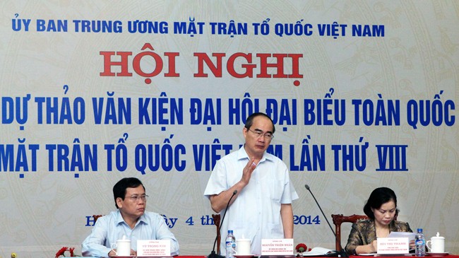Ông Nguyễn Thiện Nhân, Ủy viên Bộ Chính trị, Chủ tịch Ủy ban Trung ương MTTQ Việt Nam phát biểu tại hội nghị. Ảnh: Nguyễn Dân