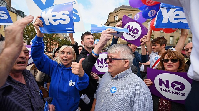Cuộc trưng cầu dân ý tại Scotland diễn ra trong hôm nay để định đoạt việc ở lại hay tách khỏi Vương quốc Anh. Ảnh: Al-Jazeera