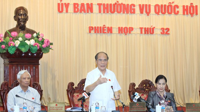 Chủ tịch Quốc hội Nguyễn Sinh Hùng phát biểu bế mạc phiên họp. Ảnh: An Đăng