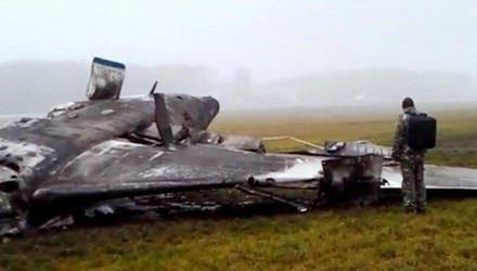 Hiện trường vụ tai nạn máy bay tại sân bay Vnukovo.