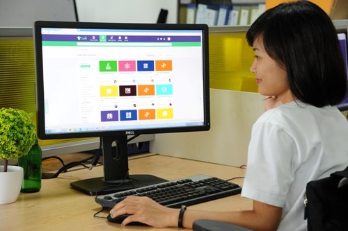 Zuni thành cổng giáo dục trực tuyến tương tác mở đầu tiên tại Việt Nam