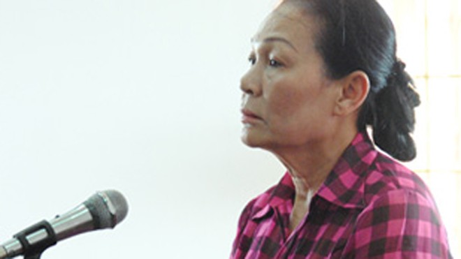 Bị cáo Cao Bạch Mai phản cung tại tòa