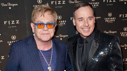 Elton John sẽ tổ chức đám cưới đồng tính vào tháng 5