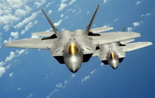 Chiến đấu cơ F-22 của Không quân Mỹ - Ảnh: Reuters