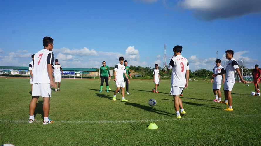 U19 Việt Nam thay một loạt vị trí trận gặp Nhật Bản