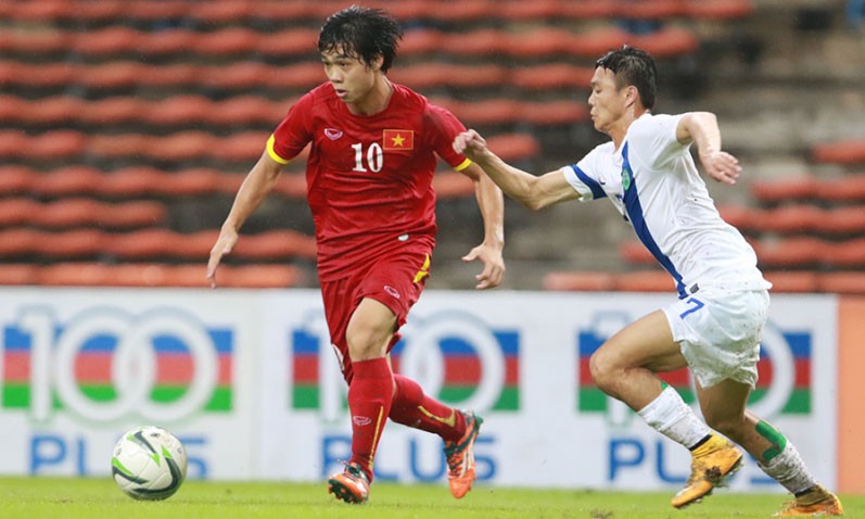 Công Phượng lập hat-trick vào lưới U23 Macau trong trận đấu chiều 31/3.