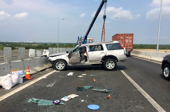 Một vụ tai nạn xảy ra trên đường cao tốc TPHCM - Long Thành - Dầu Giây - Ảnh: VECE cung cấp
