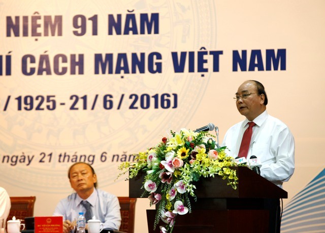 Thủ tướng Chính phủ Nguyễn Xuân Phúc phát biểu tại buổi gặp gỡ báo chí. Ảnh Như Ý