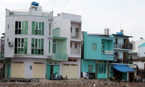 Những căn nhà phố mini, siêu mỏng, siêu nhỏ tại Sài Gòn. Ảnh: Vũ Lê