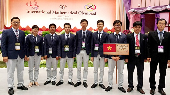 Đoàn Việt Nam tham dự Olmypic Toán quốc tế 2015. Ảnh: VNU Media