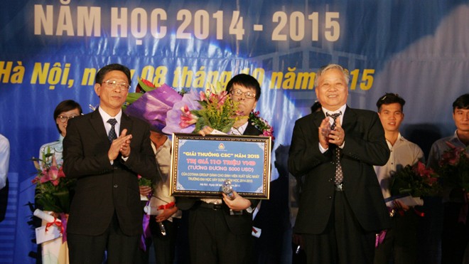 Trần Đức Minh Hải xuất sắc vượt qua nhiều ứng viên khác để trở thành chủ nhân của giải thưởng CSC.