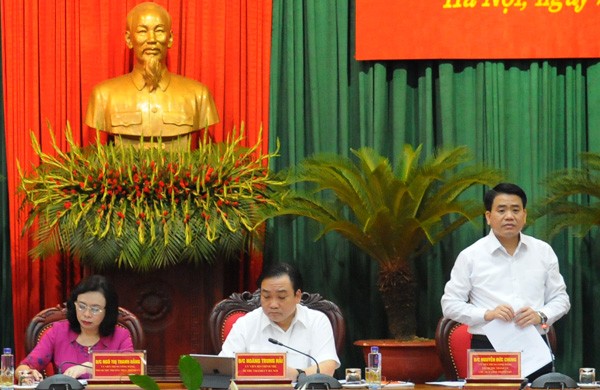 Chủ tịch UBND TP Hà Nội Nguyễn Đức Chung phát biểu tại hội nghị.
