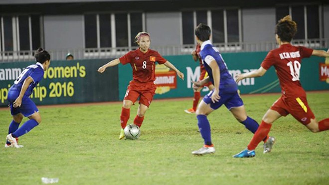Việt Nam từng thắng Thái Lan 2-0 ở vòng bảng. Ảnh: MFF