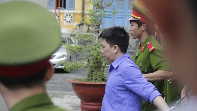 Vượt 200km để ‘xử’ người trù dập vợ, nay Hồ Thanh Hùng lãnh án 15 năm tù. Ảnh: Tân Châu 