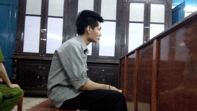 Tại phiên tòa sáng nay (30/11), Tài bị tuyên y án tử hình vì giết chết 2 người vô cớ. Ảnh: Tân Châu