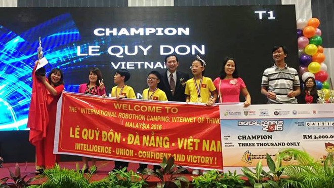 Học sinh Đà Nẵng giành chức vô địch Robothon Quốc tế 