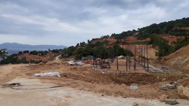 Dù chưa được phép nhưng một diện tích lớn tại Sơn Trà đã bị đào xới