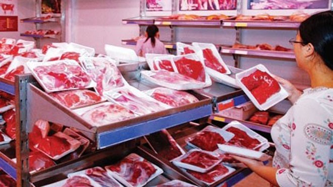 Cục Thú y khuyến cáo người tiêu dùng, nếu mua thịt nhập khẩu, nên đến siêu thị, cửa hàng… có uy tín, đồng thời xem xét kỹ nguồn gốc thịt, để tránh bị các tổ chức, cá nhân gian lận thương mại.