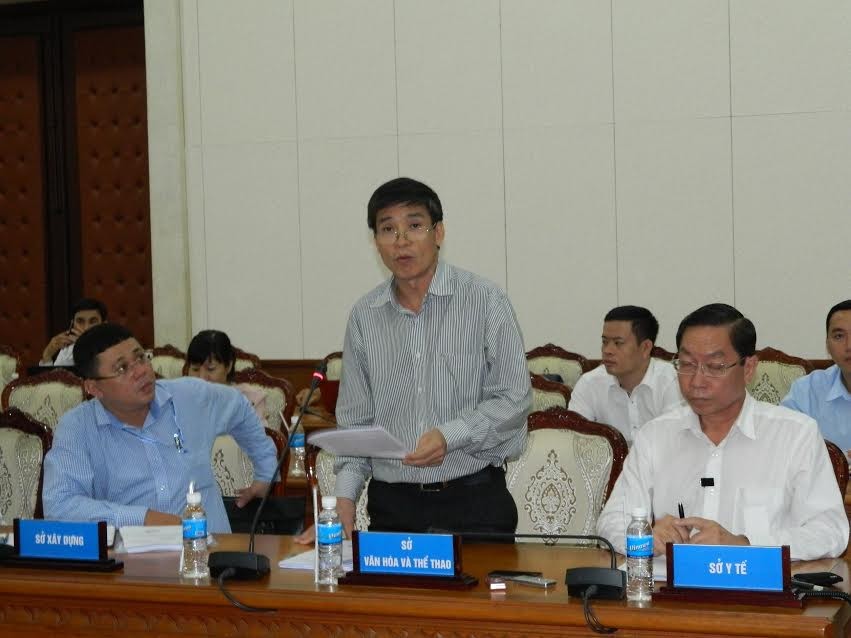  Phó giám đốc Sở Văn hoá Thể thao TP. HCM trả lời câu hỏi của báo Tiền Phong. 