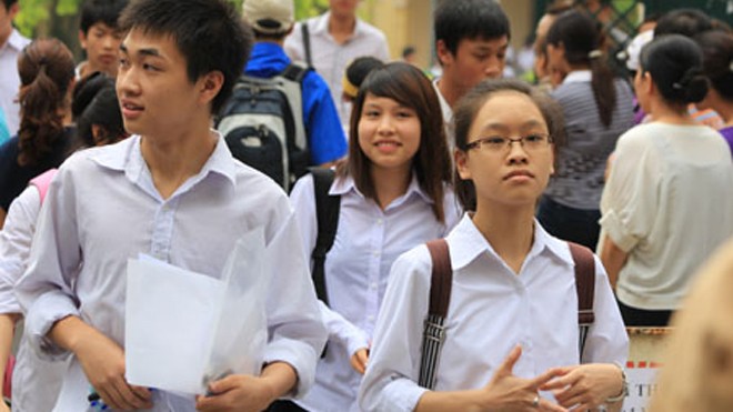 Nhiều thí sinh dự thi vào lớp 10 ở Hà Nội đều phải tăng ca, tăng học thêm ở trung tâm 
