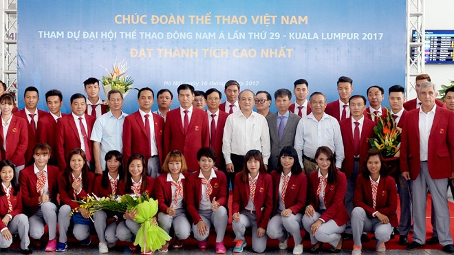 Lễ tiễn đoàn Thể thao Việt Nam tham dự SEA Games 29 tại tại Nhà ga T2, Cảng hàng không quốc tế Nội Bài nhằm cổ vũ tinh thần thi đấu tốt nhất cho Đoàn thể thao Việt Nam.