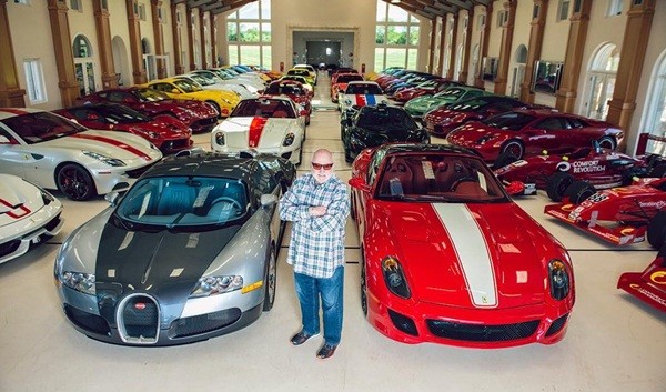 Michael Fux sở hữu 160 chiếc siêu xe đến từ các thương hiệu lớn