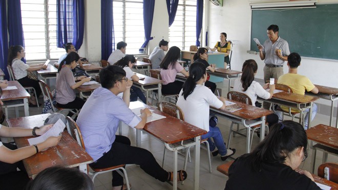 UBND TP. Đà Nẵng yêu cầu các trường cũng như ban đại diện cha mẹ học sinh không thu các khoản trái quy định. Ảnh: Thanh Trần. 